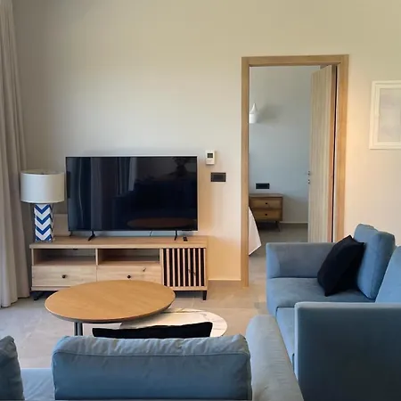 Carmelia Villa
