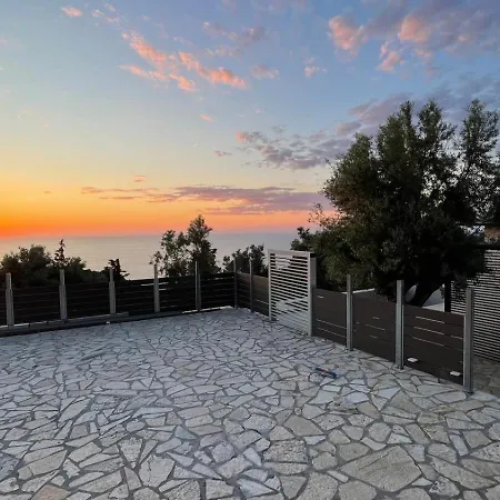 Carmelia Villa